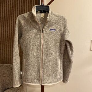 Like New Patagonia knit fleece. Size Small